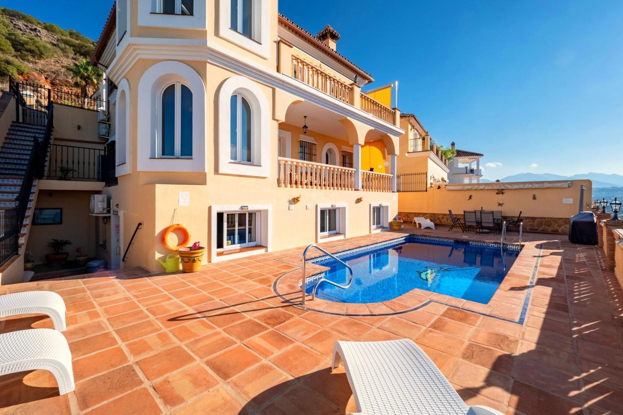 Villa Bella Vista Coin Exterior photo